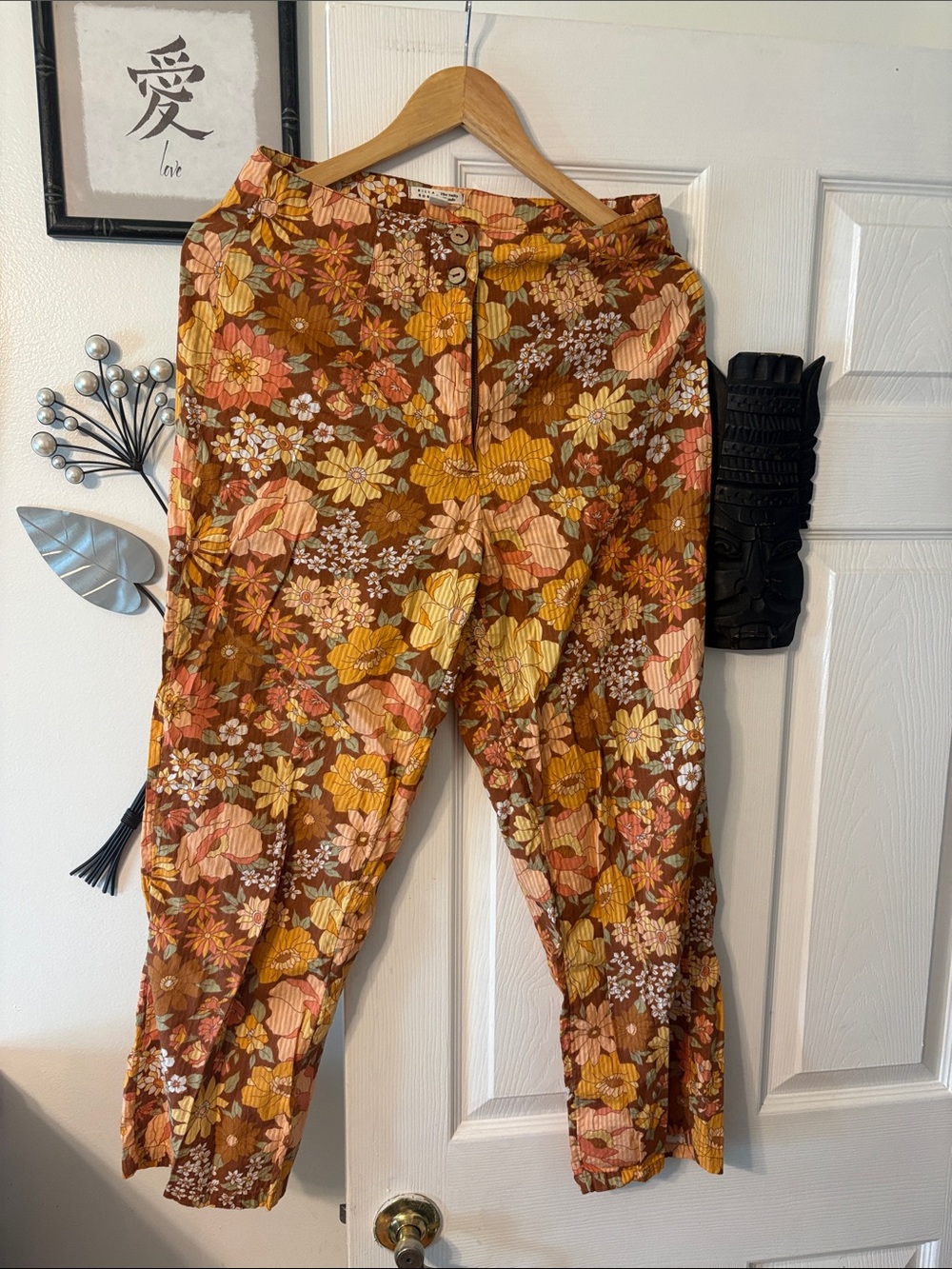 Billabong Rust Brown Floral Cropped Pants